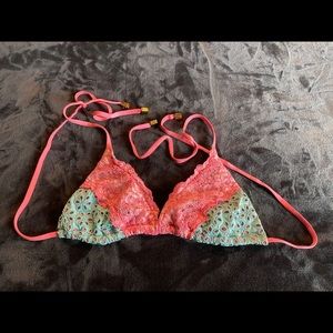 Beach Bunny Sugar Rush bikini top size Small